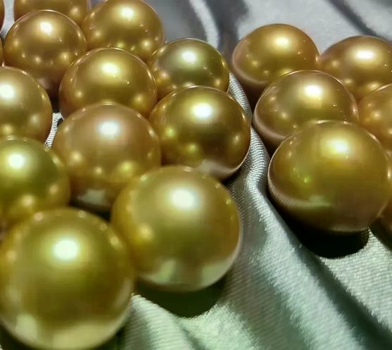 金色珍珠